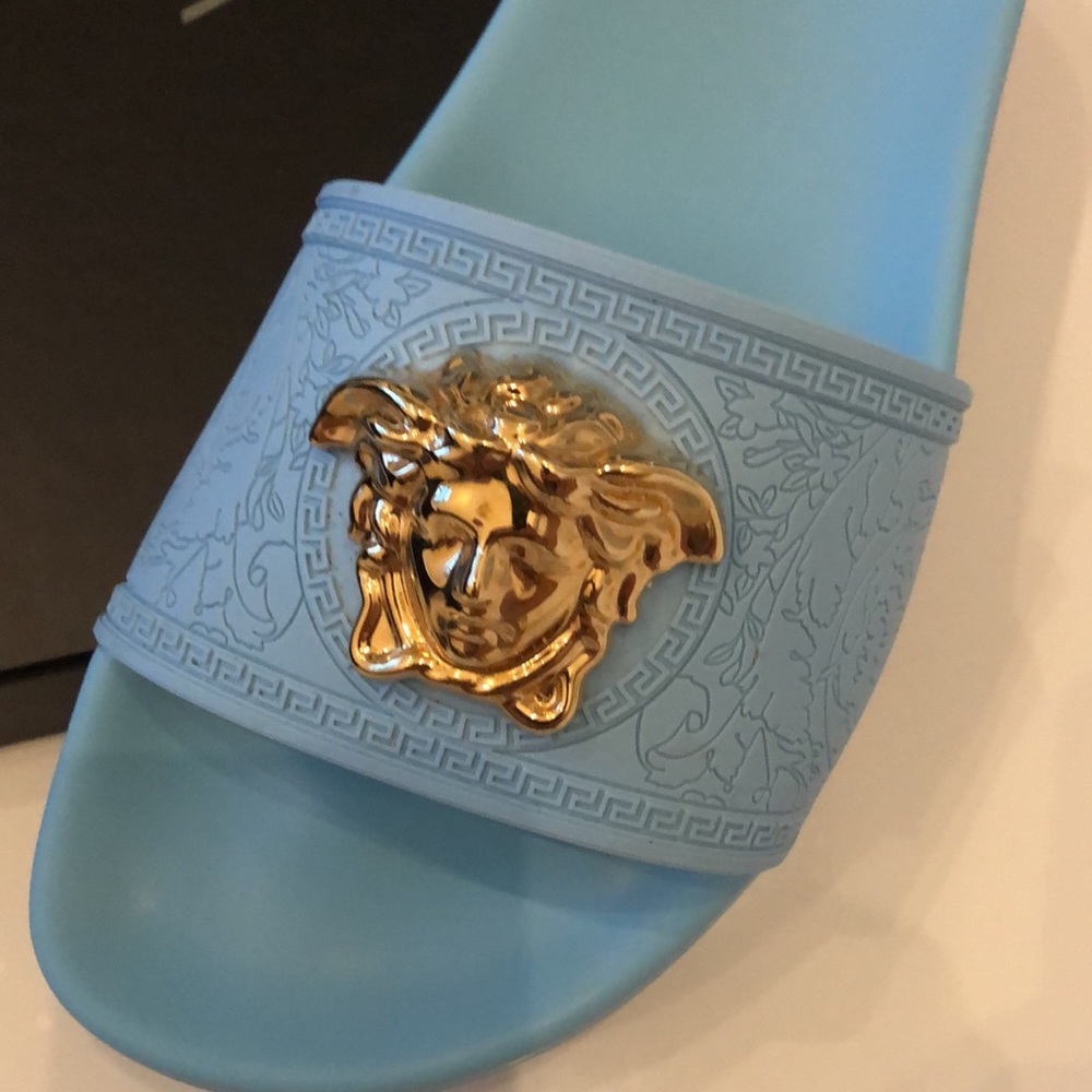 Versace slides - Picture 3 of 4